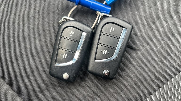 2022 Toyota Yaris 1.5 Hybrid Icon 5dr CVT Hybrid Hatchback Hatchback Hybrid Automatic