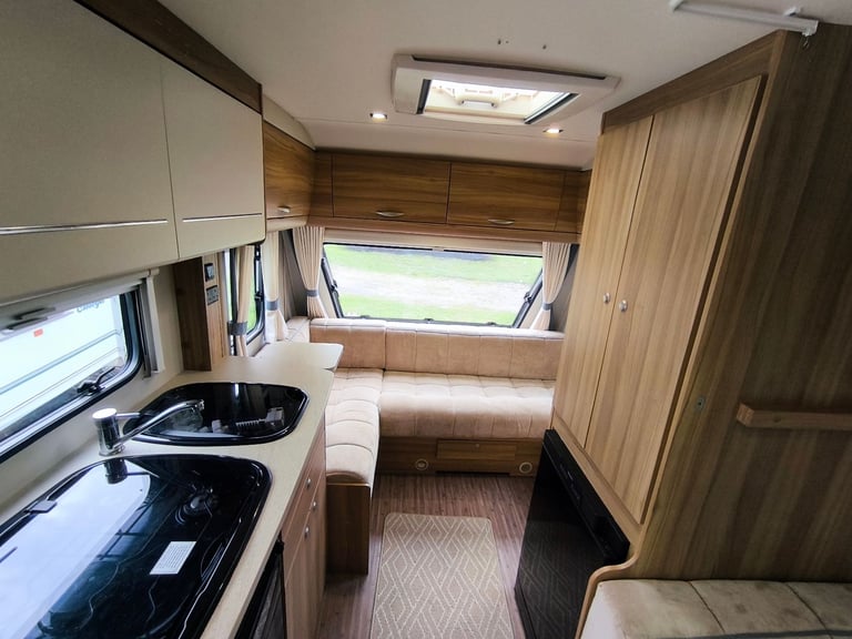 2014 Elddis Xplore 304 – 4 Berth Lightweight Compact Caravan
