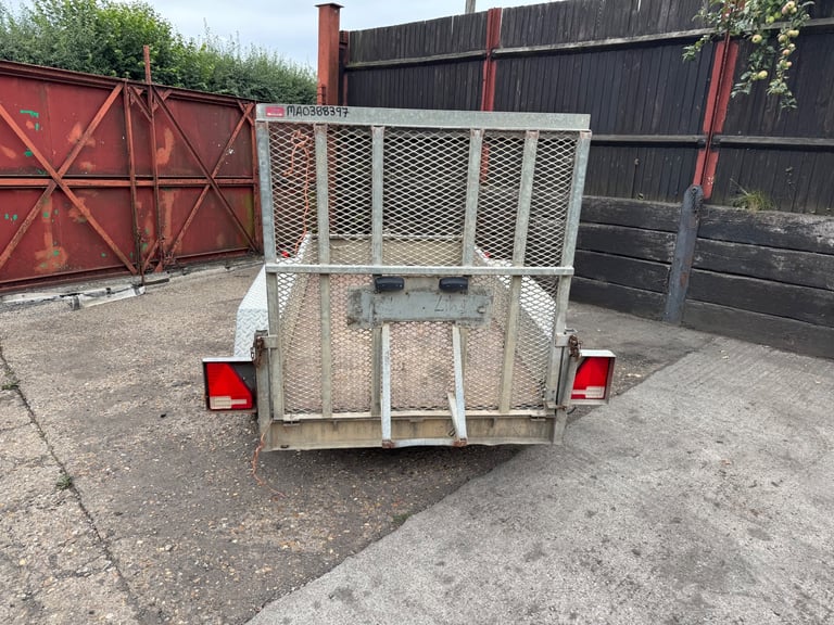 Indespention plant trailer 