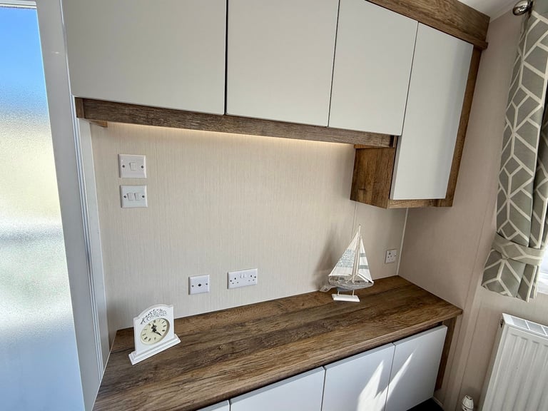 New Willerby Brookwood static caravan for sale at St Agnes Holiday Park, Truro -TR48HS 