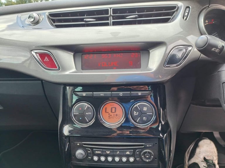 2010 Citroen C3 1.6 VTi Exclusive Auto Euro 5 5dr Hatchback Petrol Automatic