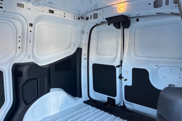 2024 Ford Transit Courier 1.5 EcoBlue Limited Van PANEL VAN DIESEL Manual