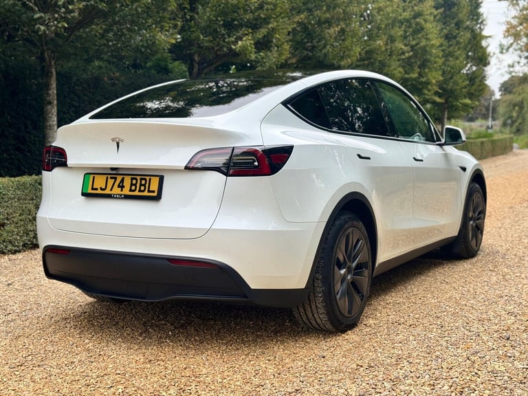 2025 Tesla Model Y Long Range RWD 5dr Auto MPV ELECTRIC Automatic