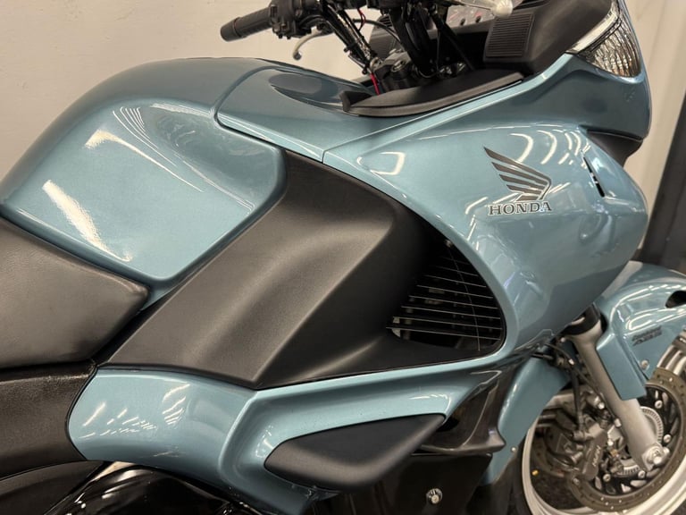 HONDA NT700V DEAUVILLE ** READY TO GO - FULL HISTORY - MOT JULY 2026 **