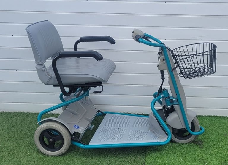 Mobility Scooter Portable TGA Superlight NEW BATTERIES