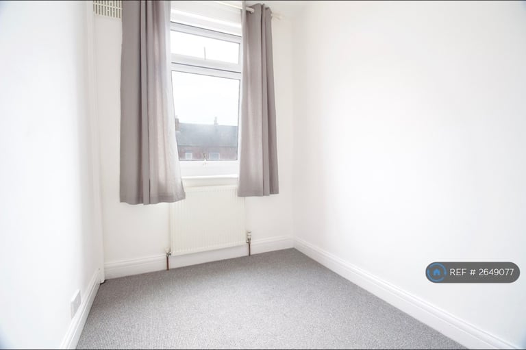 3 bedroom house in Cross Flatts Drive, Leeds, LS11 (3 bed) (#2649077)