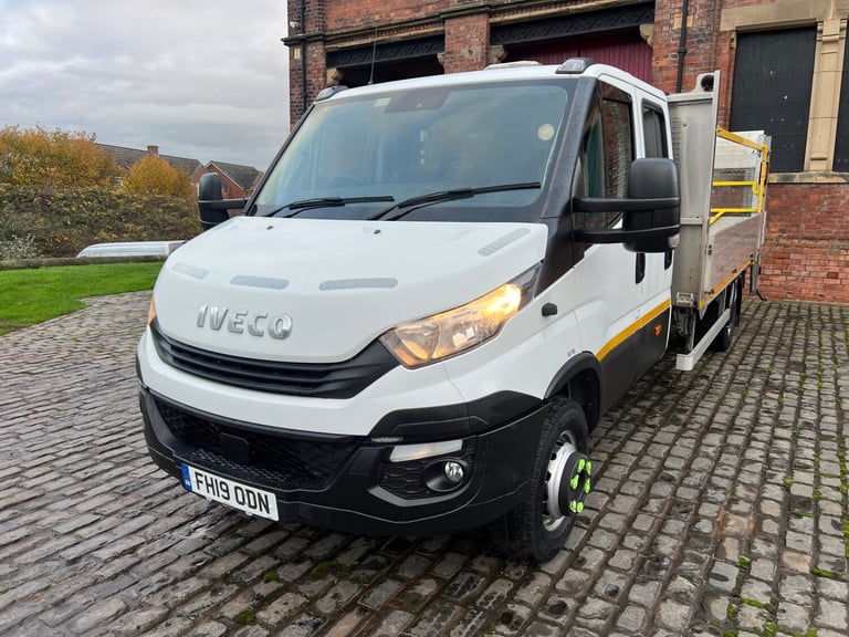 2019 Iveco Daily 70C18 3.0 D 180 BHP X-XLWB 7 SEATER CREWCAB DROPSIDE WITH TAIL LIFT NA Diesel Ma...