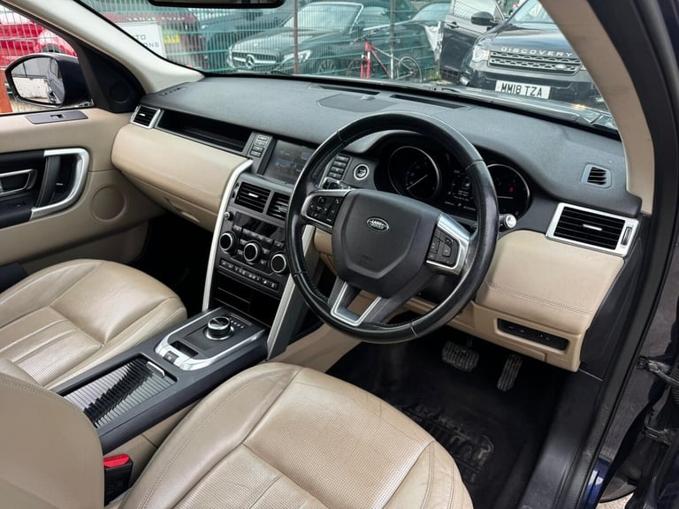 2017 Land Rover Discovery Sport 2.0 TD4 HSE Auto 4WD Euro 6 (s/s) 5dr ESTATE Diesel Automatic