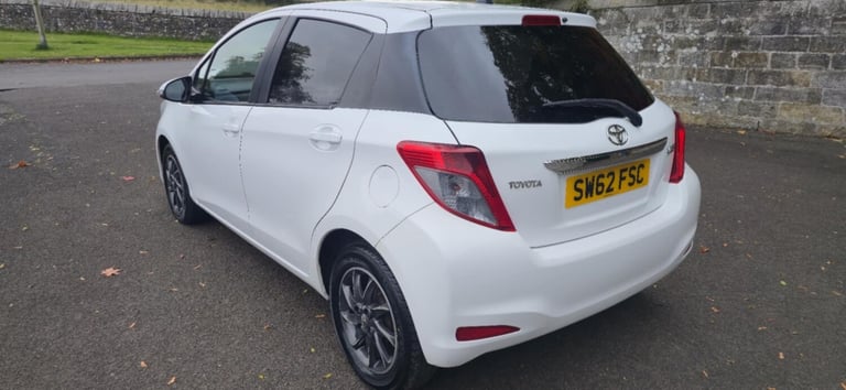 2013 Toyota Yaris 1.0 VVT-i Edition 5dr HATCHBACK Petrol Manual