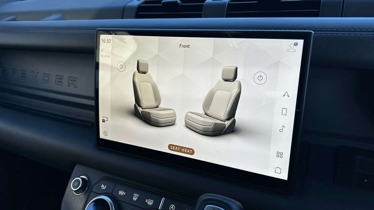 2024 Land Rover Defender 3.0 D250 X-Dynamic HSE 90 3dr Auto ESTATE DIESEL Automatic