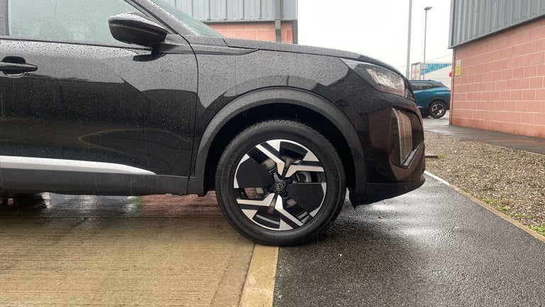 2023 Peugeot 2008 1.2 PureTech Allure SUV 5dr Petrol Manual Euro 6 (s/s) (130 ps) SUV Petrol Manual