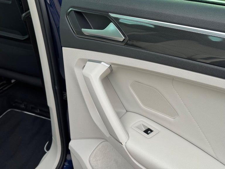 2017 Volkswagen Tiguan 2.0 TDI SEL DSG 4Motion Euro 6 (s/s) 5dr ESTATE Diesel Automatic