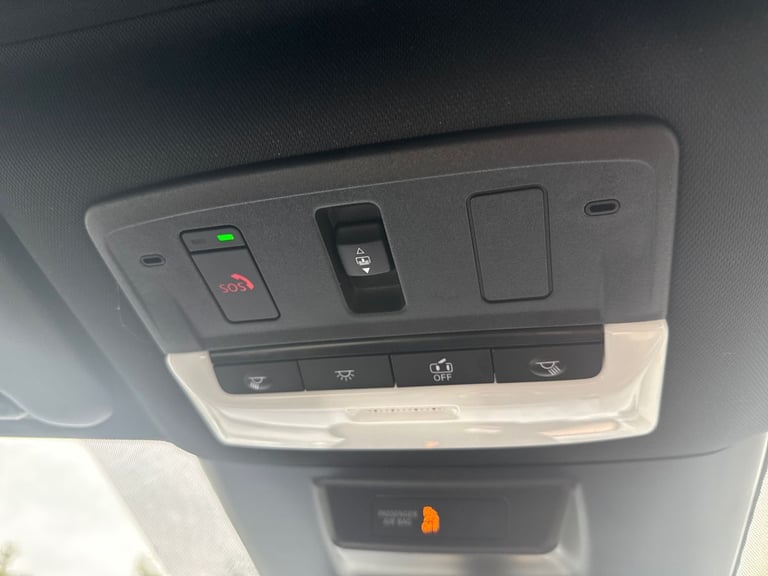 2022 Nissan Qashqai 1.3 DiG-T MH Tekna 5dr SUV PETROL Manual