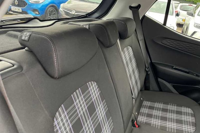 2024 Hyundai i10 1.2 Premium Hatchback 5dr Petrol Auto Euro 6 (s/s) (79 ps) Hatchback Petrol Auto...