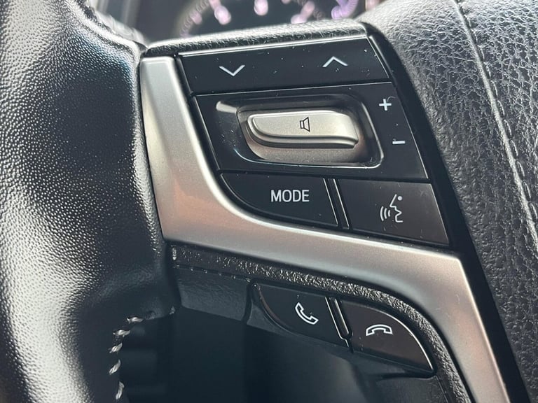 2022 Toyota Land Cruiser 2.8D Active Auto 4WD Euro 6 (s/s) 5dr (7 Seat) ESTATE Diesel Automatic