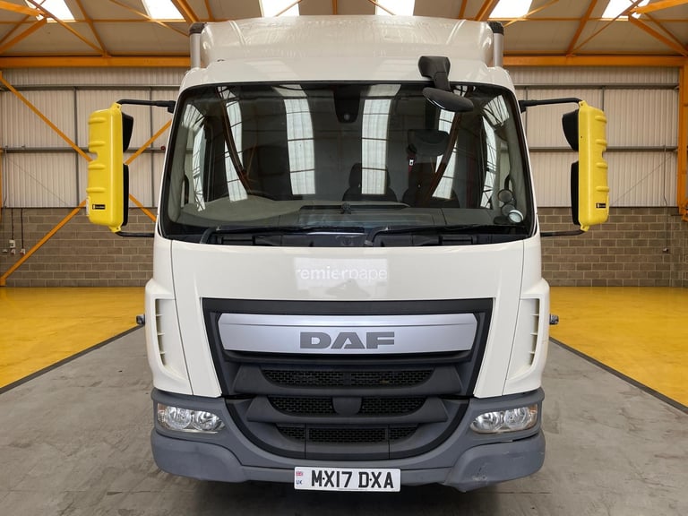 DAF LF 180 4X2 *EURO 6* 12 TONNE BOX – 2017 – MX17 DXA