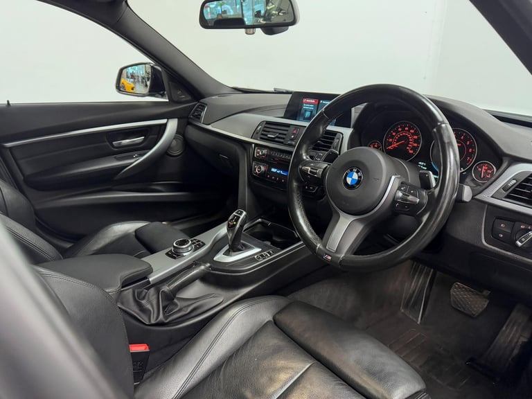 2019 BMW 3 Series 320i M Sport Shadow Edition Saloon SALOON Petrol Automatic