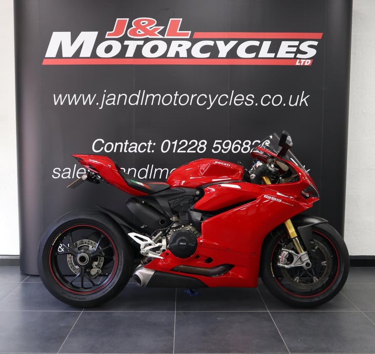 Ducati 1299 S Panigale. Low Miles, Excellent Condition