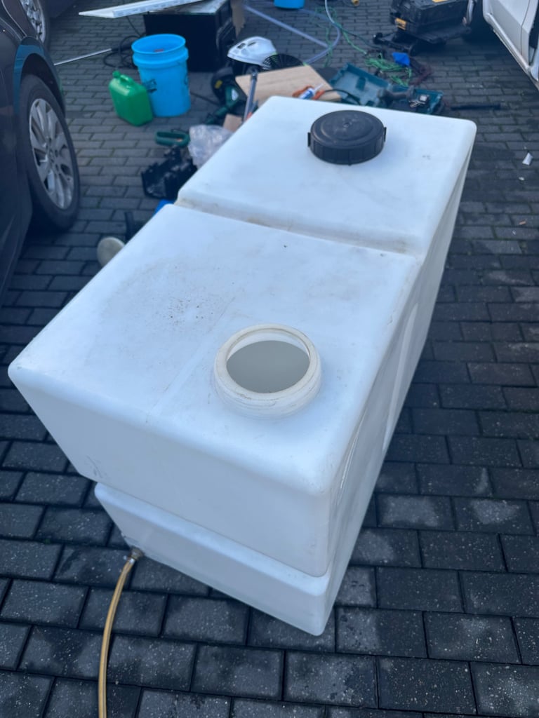 image for Water tank for sale