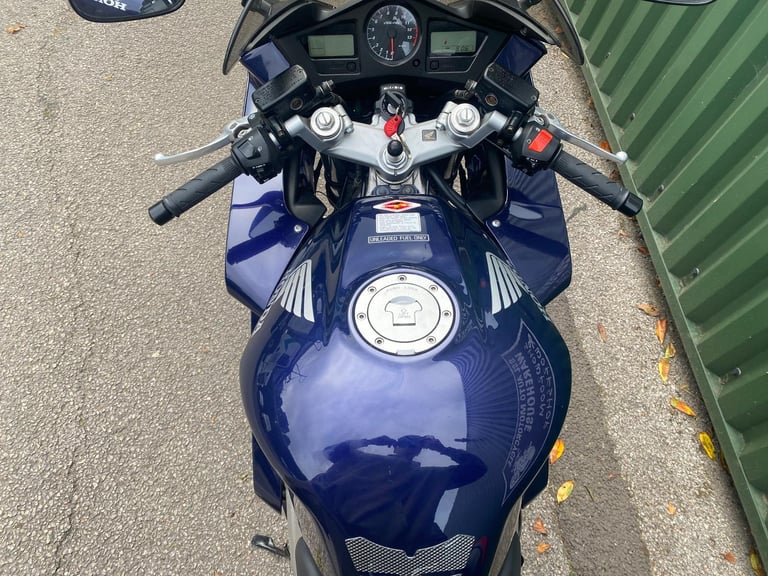 Honda VFR 800F-2 Low Miles Full Luggage Recent Big Service 