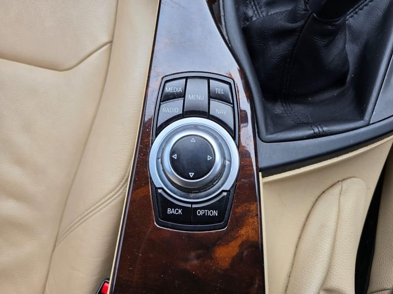 2014 BMW 3 Series 2.0 320d ED EfficientDynamics Euro 5 (s/s) 4dr Saloon Diesel Manual