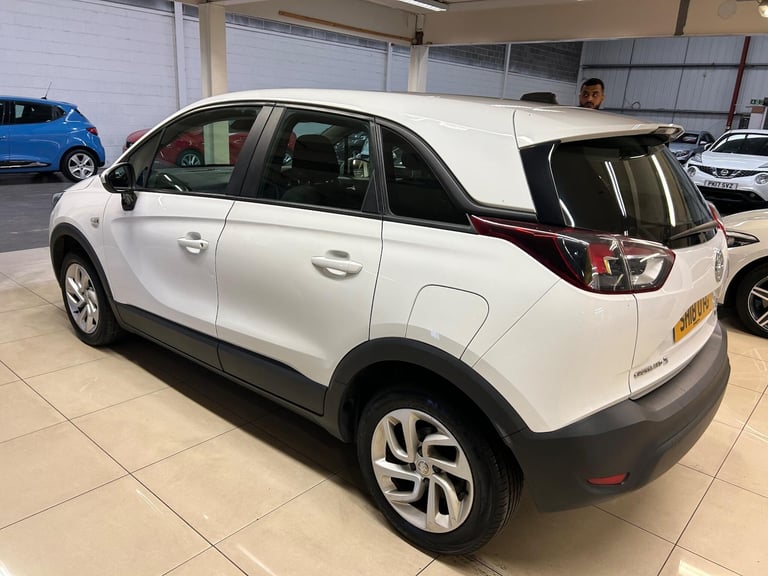2018 Vauxhall Crossland X 1.6 Turbo D ecoTEC SE Euro 6 (s/s) 5dr HATCHBACK Diesel Manual