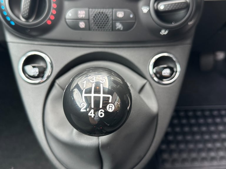 2023 Fiat 500 1.0 Mild Hybrid 3dr HATCHBACK PETROL Manual