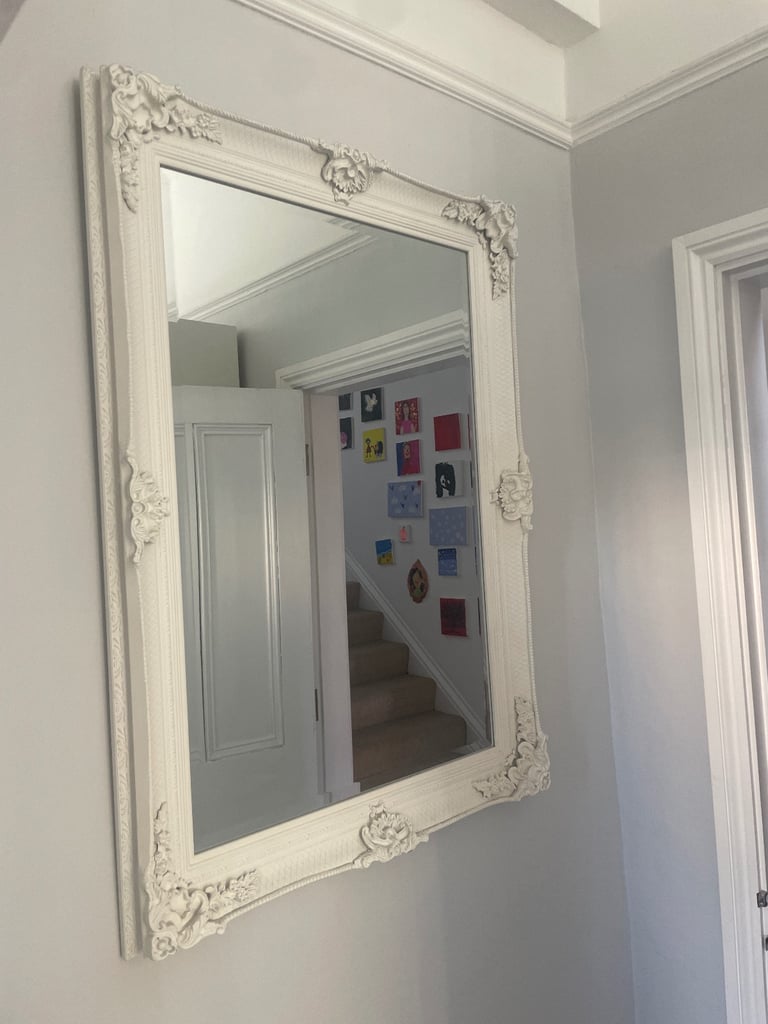 White mirror