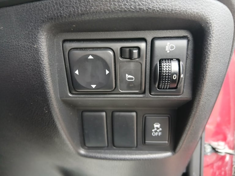 2011 Nissan Juke 1.6 Acenta 5dr [Premium Pack] HATCHBACK Petrol Manual