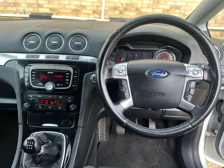 2011 Ford S-Max 2.0 TDCi 140 Titanium 5dr MPV Diesel Manual