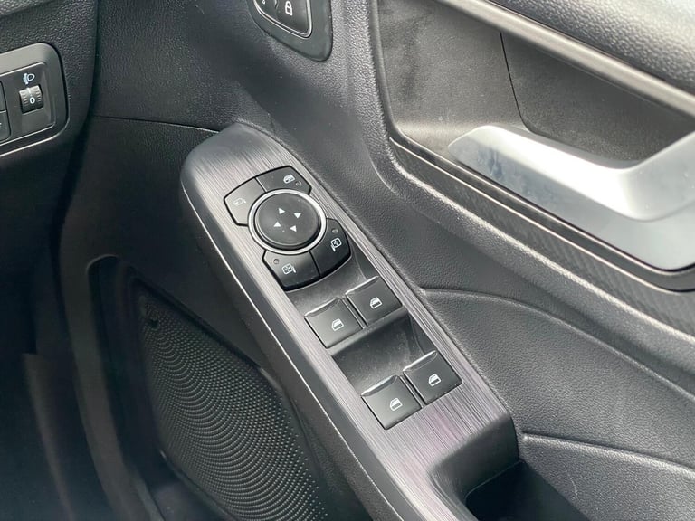 2019 Ford Fiesta 1.0T EcoBoost Vignale Euro 6 (s/s) 5dr HATCHBACK Petrol Manual