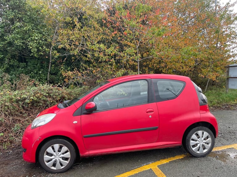 CITROEN C1 1.0 VTR 09 REG RED 3 DOOR MOT JANUARY 26TH 2026 TAX £20 LOW INSURANCE 60+MPG