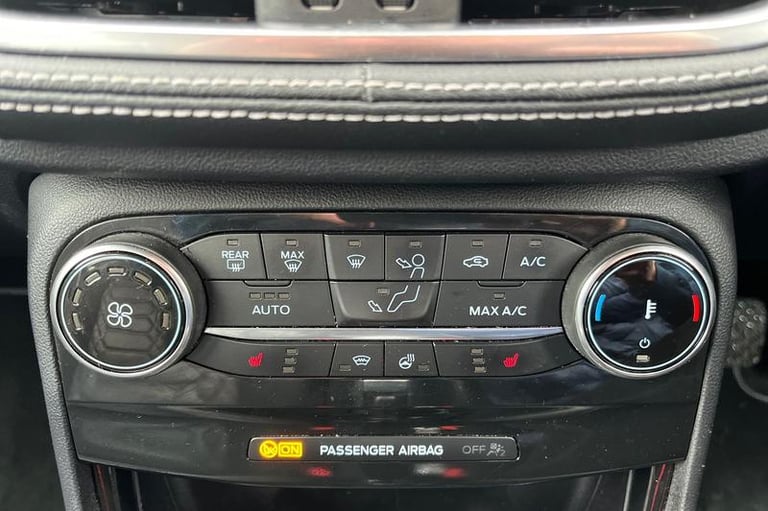 2022 Ford Puma 1.0 EcoBoost Hybr mHEV 155 ST-Line Vignale 5dr DCT - PARKING SENSORS, HEATE Hatchb...