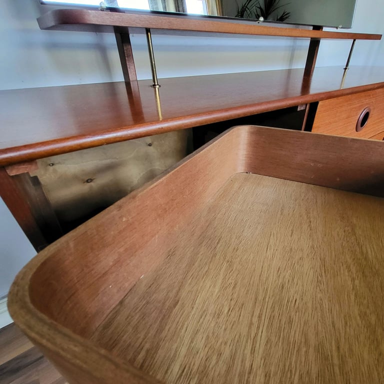 Mid century Schreiber dressing table