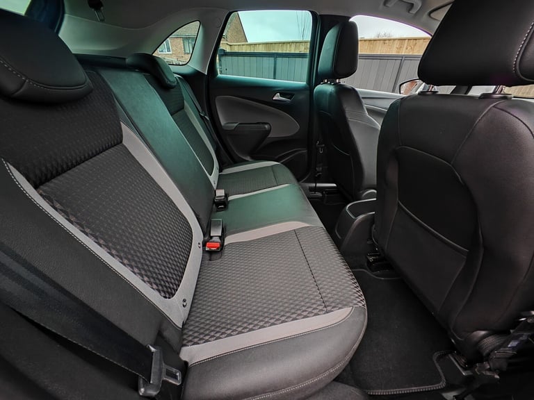 2020 Vauxhall Crossland X 1.2 [83] Elite Nav 5dr HATCHBACK Petrol Manual