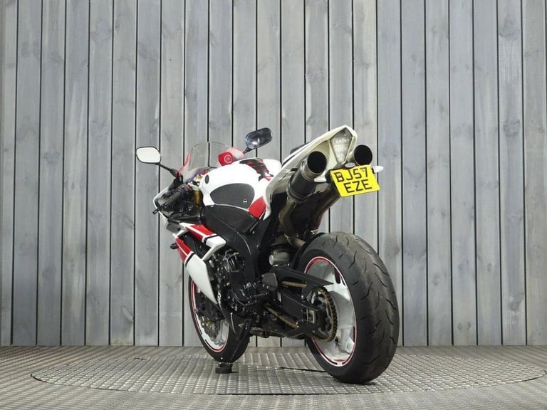 2007 57 YAMAHA R1