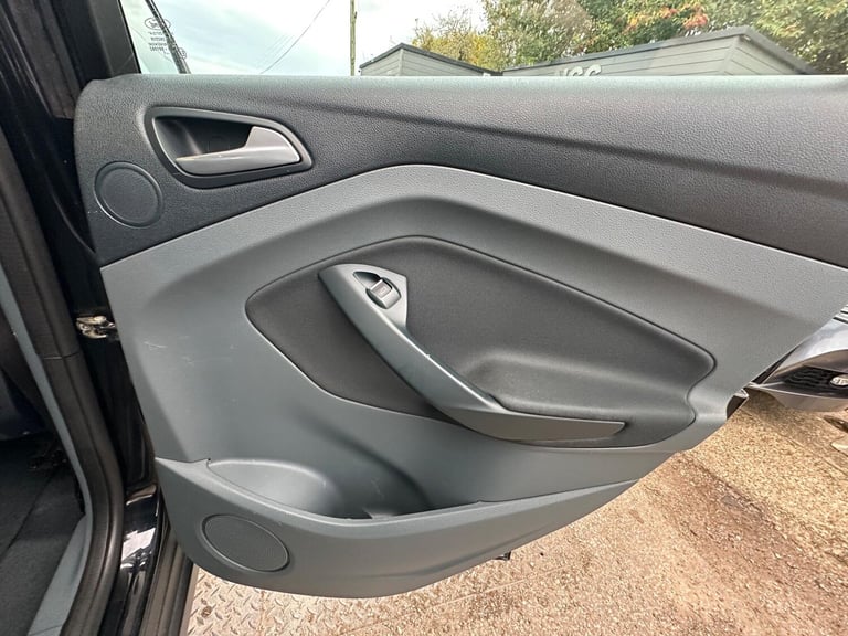 2012 Ford C-Max 1.6 TDCi Titanium Euro 5 5dr MPV Diesel Manual