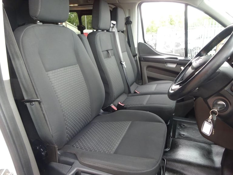 2021 Ford Transit Custom 2.0 320 EcoBlue Trend Crew Van L1 H1 Euro 6 (s/s) 5dr PANEL VAN Diesel M...