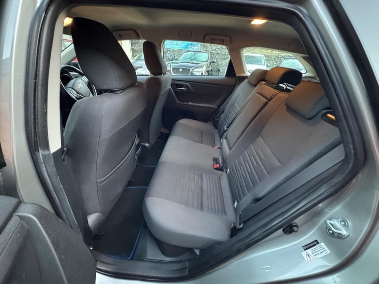 2015 Toyota Auris 1.8 VVT-h Icon Touring Sports CVT Euro 6 (s/s) 5dr ESTATE Petrol/Electric Hybri...