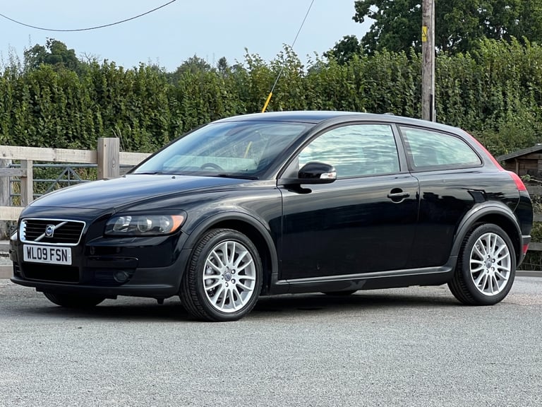 image for 2009 Volvo C30 1.8 SE Lux 3dr Fabulous local car,  low low mileage with history HATCHBACK Petrol ...