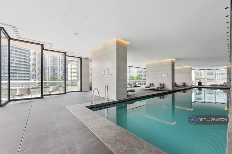 Studio flat in One Park Drive Canary Wharf, London, E14 (#2642700)