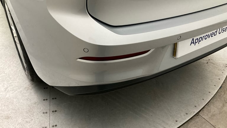 2022 Volkswagen Golf 1.0 TSI Life 5dr Petrol Hatchback Hatchback Petrol Manual