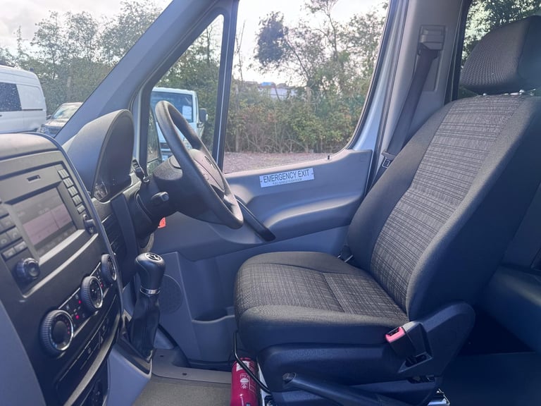 Mercedes Sprinter 314 MWB 13 Seat Minibus. Aircon. Auto. FSH. Reverse Cam. 