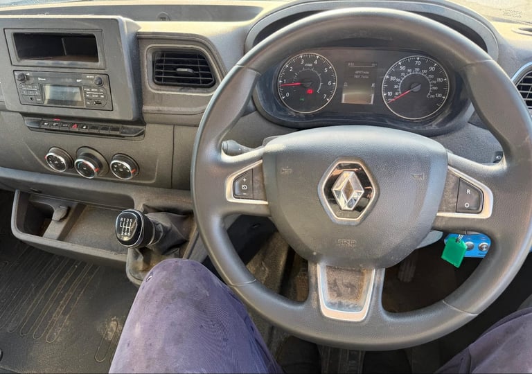 2020 RENAULT MASTER 35 KLUBB ACCESS PLATFORM EURO6 3.5T CAR LICENSE 48,000 MILES