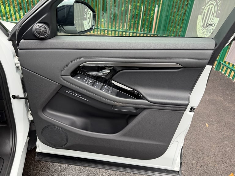 2021 Land Rover Range Rover Evoque 1.5 P300e SE 5dr Auto Hatchback Petrol Parallel PHEV Automatic