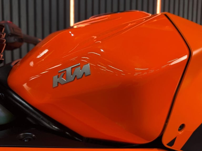 2024 KTM RC 390 390 X-Ring Euro 5