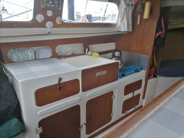 Leisure 23 Sailing Boat
