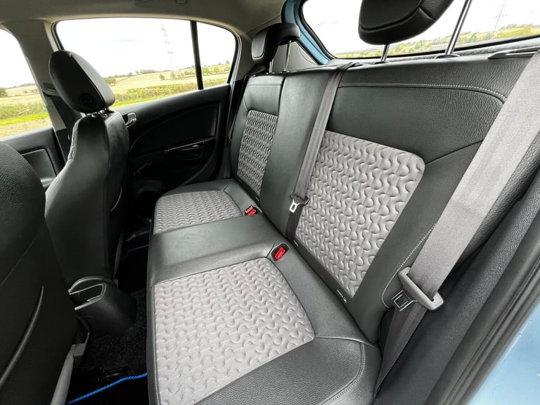2014 Vauxhall Corsa 1.4 16V SE Hatchback 5dr Petrol Manual Wide Ratio Euro 5 (100 ps) Hatchback P...