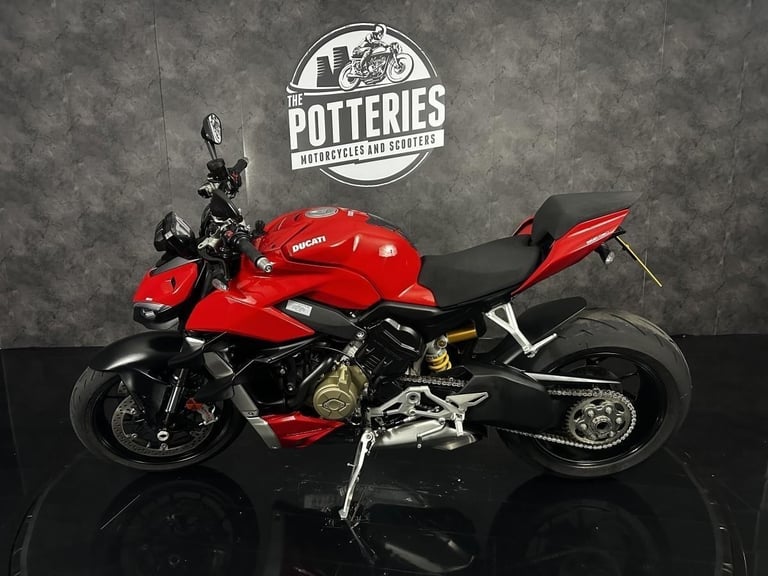 Ducati Streetfighter V4 2020
