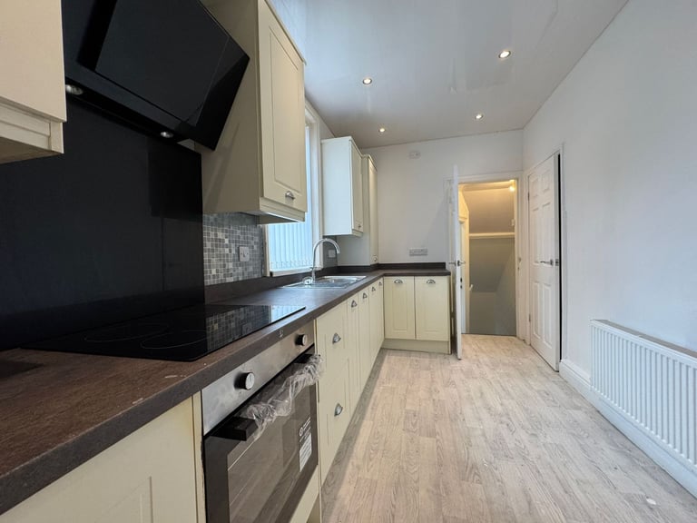 Beautiful 3 bed upper flat located on Northcote Street, South Shields, NE33